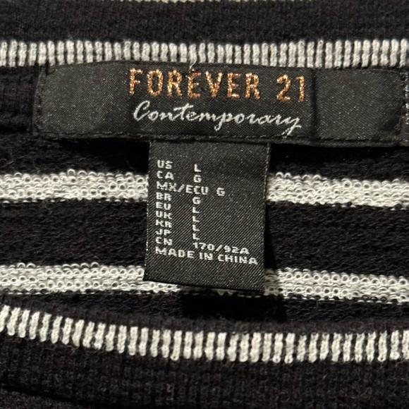 Forever 21 L Cropped Black & White Striped Sweater w/ Drawstring Waist - Picture 8 of 9